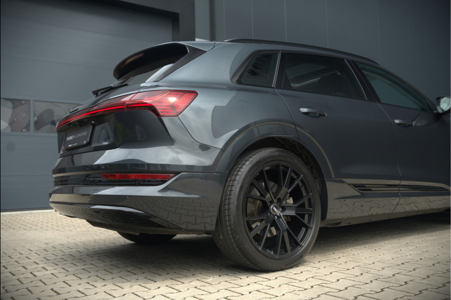 Audi e-tron e-tron 50 quattro Launch edition plus 71 kWh | Black Edition | Panoramadak | Memory Seats | Camera | Luchtvering | Adaptive Cruise Control | Keyless | Matrix LED | Leder | Stoelverwarming | NAP |