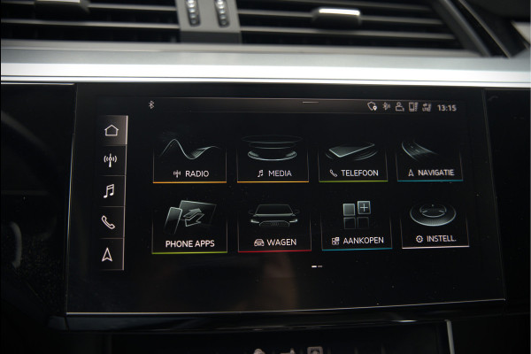 Audi e-tron e-tron 50 quattro Launch edition plus 71 kWh | Black Edition | Panoramadak | Memory Seats | Camera | Luchtvering | Adaptive Cruise Control | Keyless | Matrix LED | Leder | Stoelverwarming | NAP |