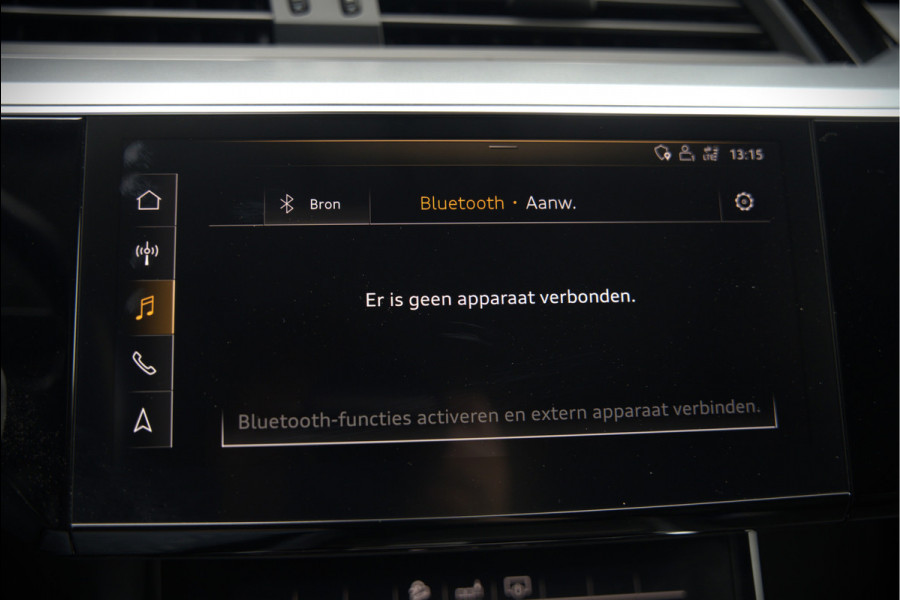 Audi e-tron e-tron 50 quattro Launch edition plus 71 kWh | Black Edition | Panoramadak | Memory Seats | Camera | Luchtvering | Adaptive Cruise Control | Keyless | Matrix LED | Leder | Stoelverwarming | NAP |