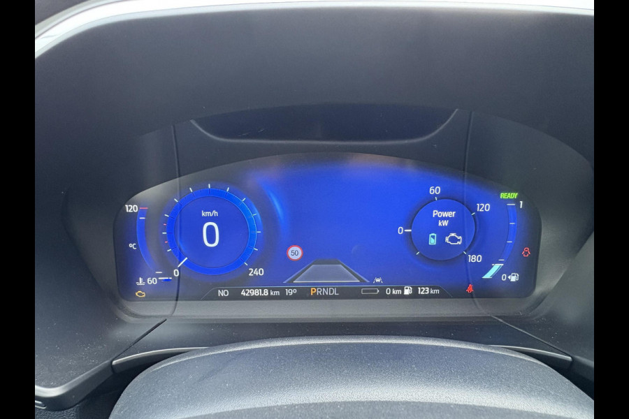 Ford Kuga 2.5 PHEV Vignale 225pk | Driver Assistance Pack | Technology Pack | Winterpack | Trekhaak afneembaar | Set winter velgen | 1.500kg Trekgewicht