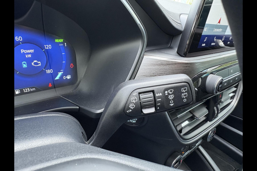 Ford Kuga 2.5 PHEV Vignale 225pk | Driver Assistance Pack | Technology Pack | Winterpack | Trekhaak afneembaar | Set winter velgen | 1.500kg Trekgewicht