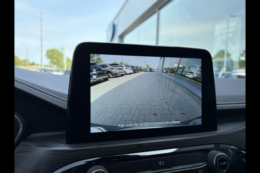 Ford Kuga 2.5 PHEV Vignale 225pk | Driver Assistance Pack | Technology Pack | Winterpack | Trekhaak afneembaar | Set winter velgen | 1.500kg Trekgewicht