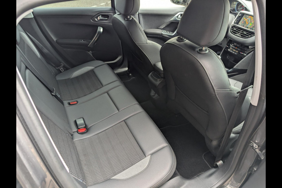 Peugeot 2008 1.2 PureTech Allure