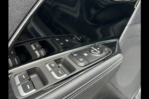 Kia Niro 1.6 GDi Hybrid DynamicLine Automaat | Cruise | Clima | Navi | Stoel & Stuurverwarming | LMV | Camera |