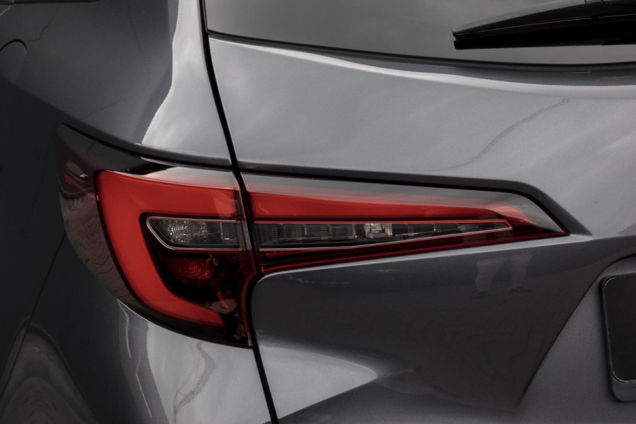 Toyota Corolla Touring Sports Hybrid 140 Executive | ADAPTIEVE CRUISE CONTROL | HEAD UP | STOELVERWARMING | TREKHAAK