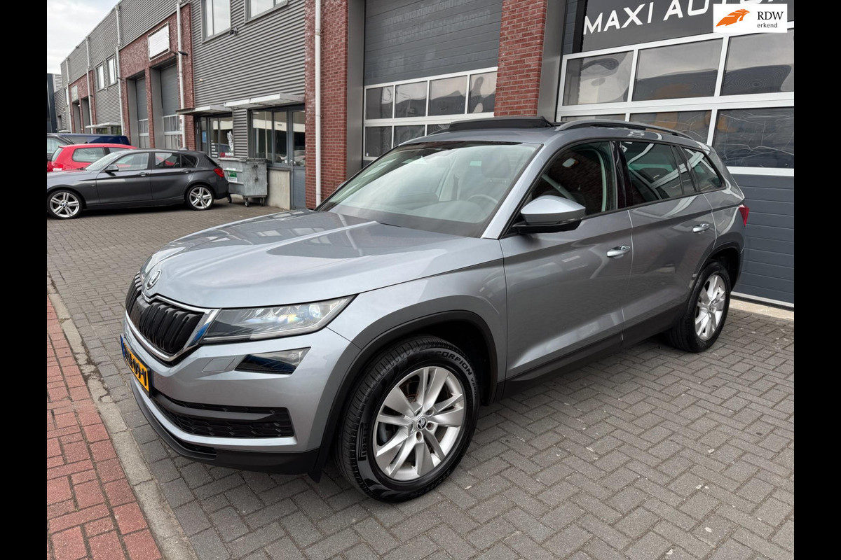 Škoda Kodiaq 1.4 TSI ACT Style LED ACC Pano 360cam Trekhaak Škoda Kodiaq 1.4 TSI ACT Style LED ACC Pano 360cam Trekhaak