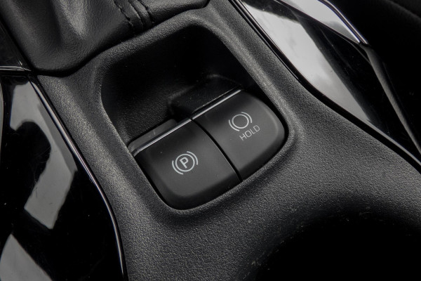 Toyota Corolla Touring Sports Hybrid 140 Executive | ADAPTIEVE CRUISE CONTROL | HEAD UP | STOELVERWARMING | TREKHAAK