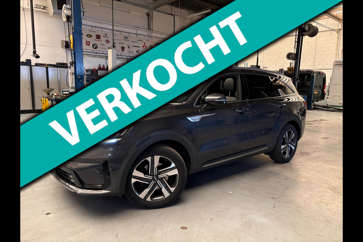 Kia Sorento 1.6 T-GDI Plug-in Hybrid 4WD DynamicPlusLine 7p./pano/vol opties Kia Sorento 1.6 T-GDI Plug-in Hybrid 4WD DynamicPlusLine 7p./pano/vol opties