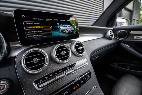 Mercedes-Benz GLC Coupé 300e 4MATIC AMG-Line 21'' - Nightpakket - Schuifdak