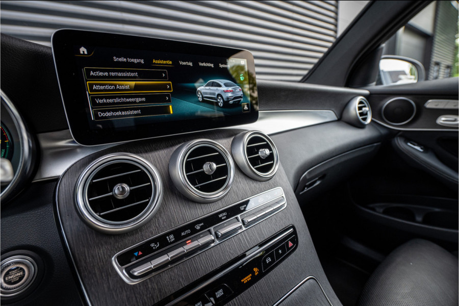 Mercedes-Benz GLC Coupé 300e 4MATIC AMG-Line 21'' - Nightpakket - Schuifdak