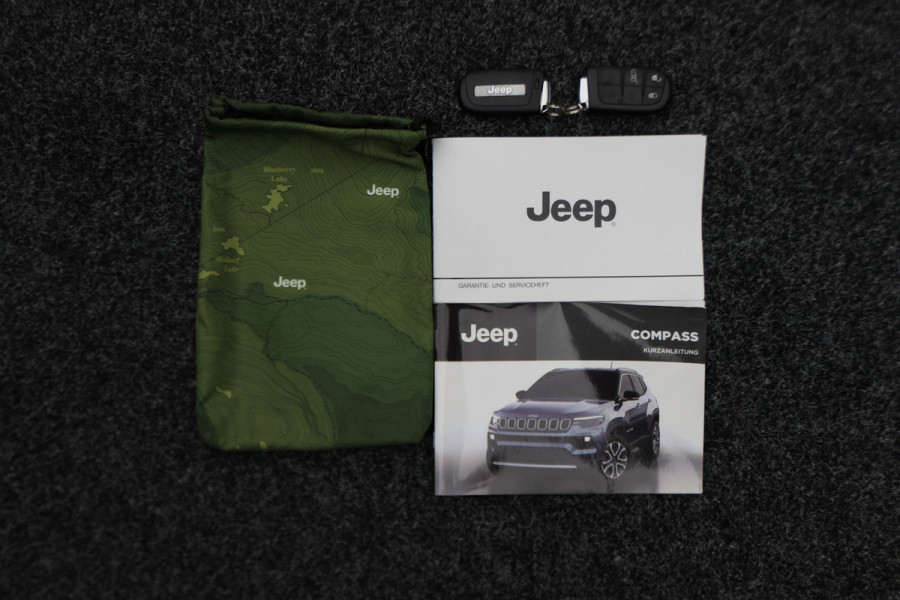 Jeep Compass 4xe 240 Plug-in Hybrid Electric S Leer, Virtual Cockpit, Camera, ACC, Apple Carplay, Rijstrooksensor, 19''