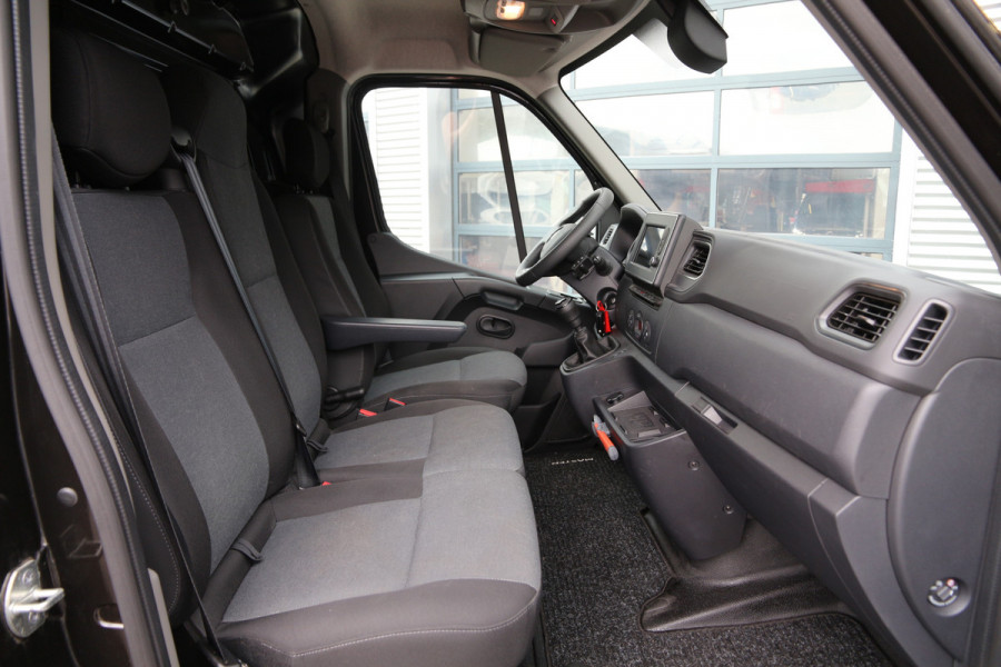 Renault Master 2.3 DCI 135 | L2H2 | 15.000KM | Camera | Cruise | Clima..