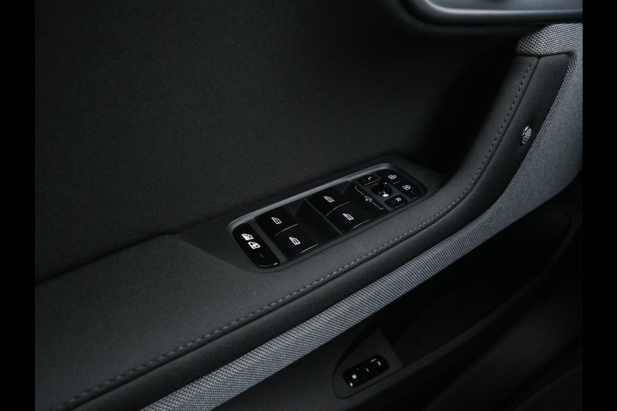 Polestar 2 Long Range Dual Motor Launch Edition 78kWh [ 3-Fase ] (INCL-BTW) *PANO | HARMAN/KARDON-AUDIO | FULL-LED | TOPVIEW | BLINDSPOT |  KEYLESS | MEMORY-PACK | ADAPT.CRUISE | CARPLAY | HEATED-SPORTSEATS | DIGI-COCKPIT | 20"ALU*