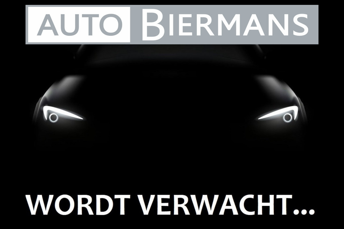 Volvo V60 2.0 T5 Momentum Scan Line Rijklaar 12MND BOVAG Garantie