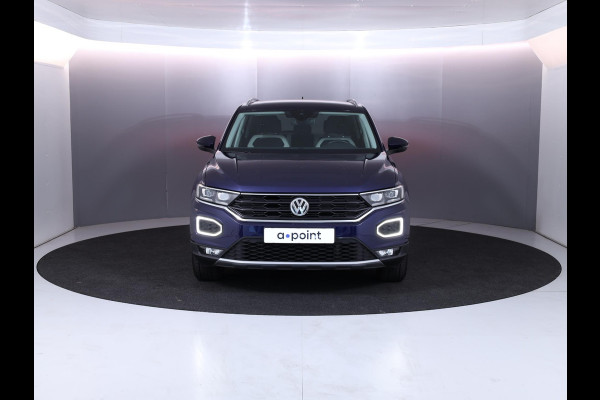 Volkswagen T-Roc 1.5 TSI Sport 150 pk Automaat (DSG) | Navigatie | Parkeersensoren | Achteruitrijcamera | Adaptieve cruise control | LED koplampen |