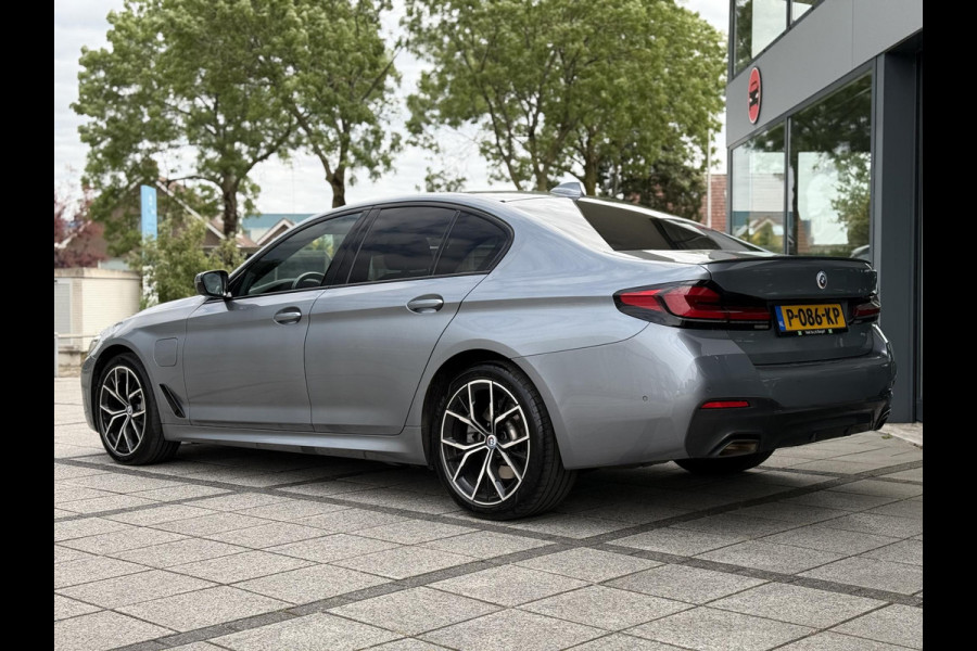 BMW 5 Serie 520e Aut. M-Sport Xenon-LED | Navi | BMW Laser | Alcantara |