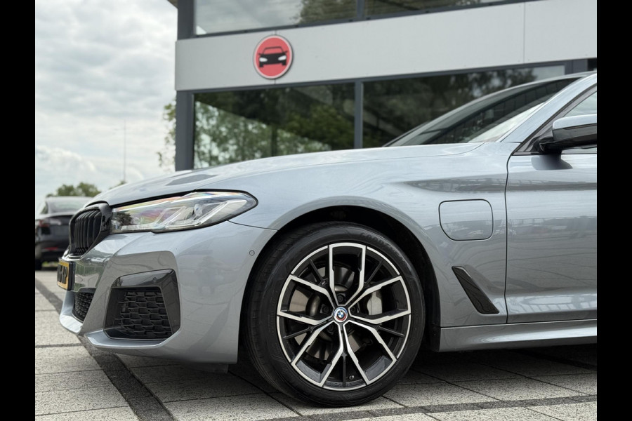 BMW 5 Serie 520e Aut. M-Sport Xenon-LED | Navi | BMW Laser | Alcantara |