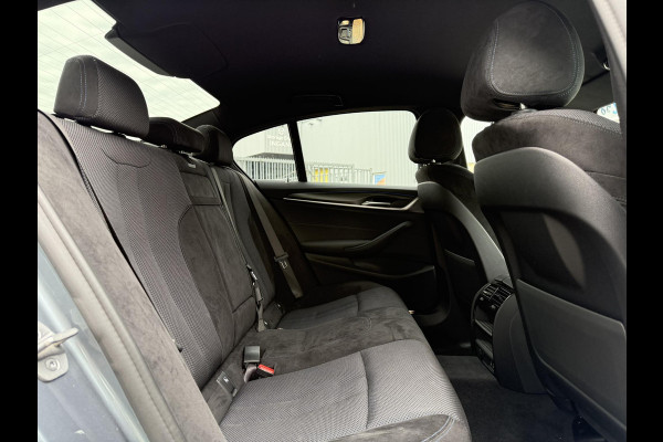 BMW 5 Serie 520e Aut. M-Sport Xenon-LED | Navi | BMW Laser | Alcantara |