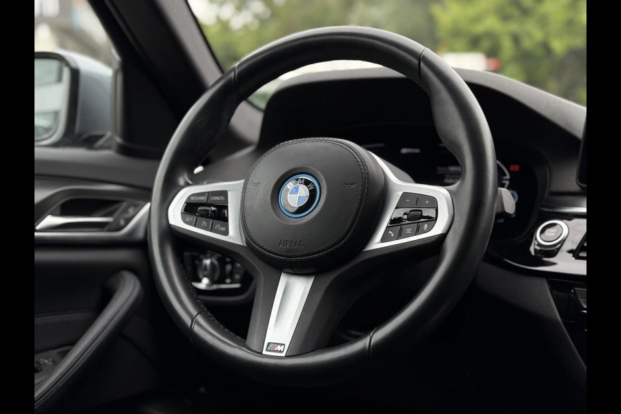 BMW 5 Serie 520e Aut. M-Sport Xenon-LED | Navi | BMW Laser | Alcantara |