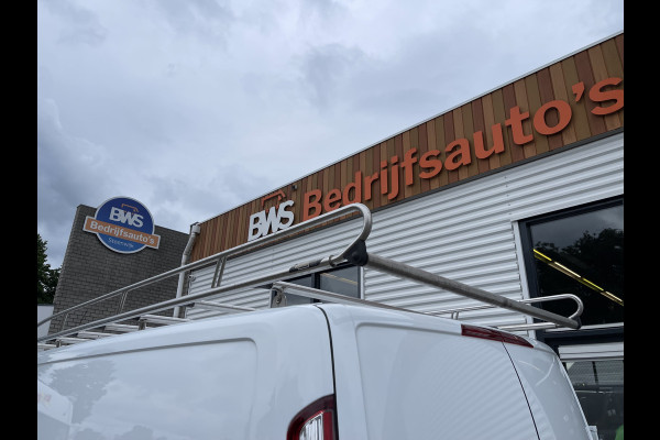 Ford Transit Custom 280 2.0 TDCI L1H1 Trend / vaste prijs rijklaar € 14.950 ex btw / euro 6 diesel / bpm vrij / lease vanaf € 252 / airco / cruise / navi / trekhaak / imperial / camera !
