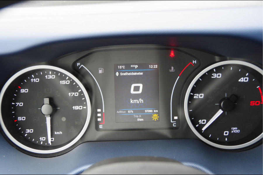 Iveco Daily 35S18HV 3.0 352L H3 180PK AUT. LED, 3.5T TREKHAAK, CAMERA, NAVI, CRUISE, CLIMA, NL AUTO, NAP