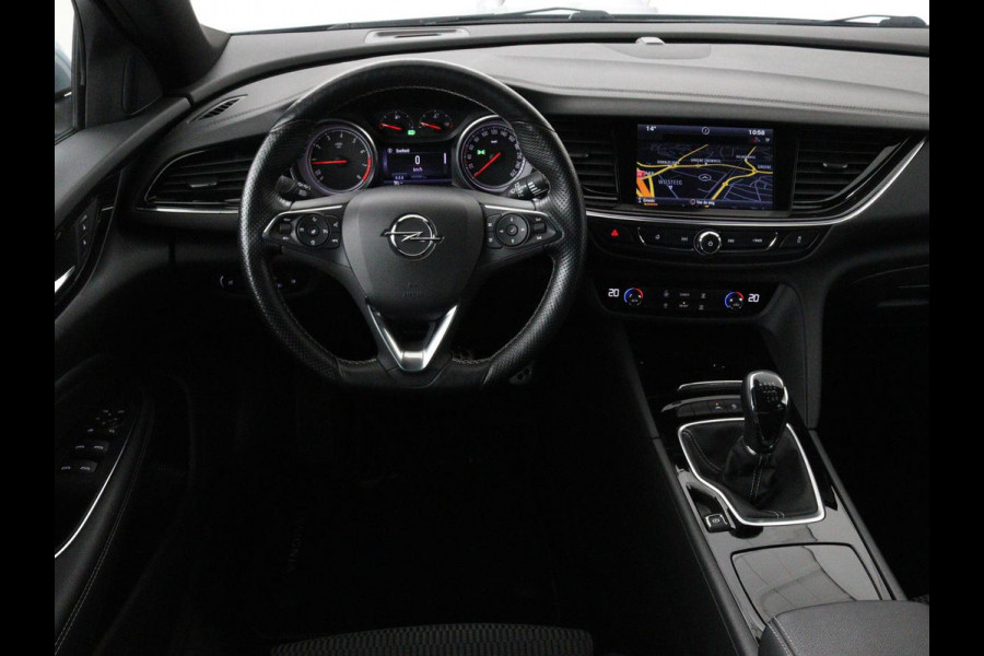 Opel Insignia 1.5 Turbo Executive | OPC Line | Matrix LED | Camera | Stuurverwarming | Carplay | Keyless | Comfortstoelen | Navigatie | Climate control | Getint glas