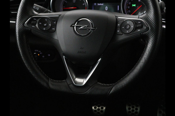Opel Insignia 1.5 Turbo Executive | OPC Line | Matrix LED | Camera | Stuurverwarming | Carplay | Keyless | Comfortstoelen | Navigatie | Climate control | Getint glas