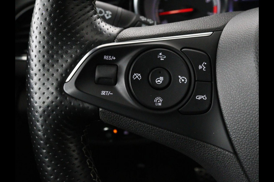 Opel Insignia 1.5 Turbo Executive | OPC Line | Matrix LED | Camera | Stuurverwarming | Carplay | Keyless | Comfortstoelen | Navigatie | Climate control | Getint glas