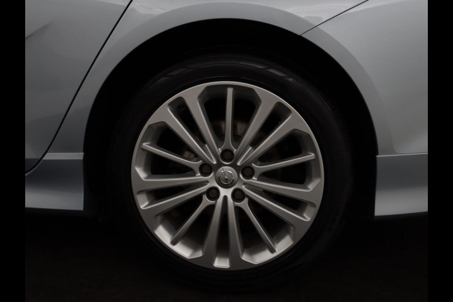 Opel Insignia 1.5 Turbo Executive | OPC Line | Matrix LED | Camera | Stuurverwarming | Carplay | Keyless | Comfortstoelen | Navigatie | Climate control | Getint glas