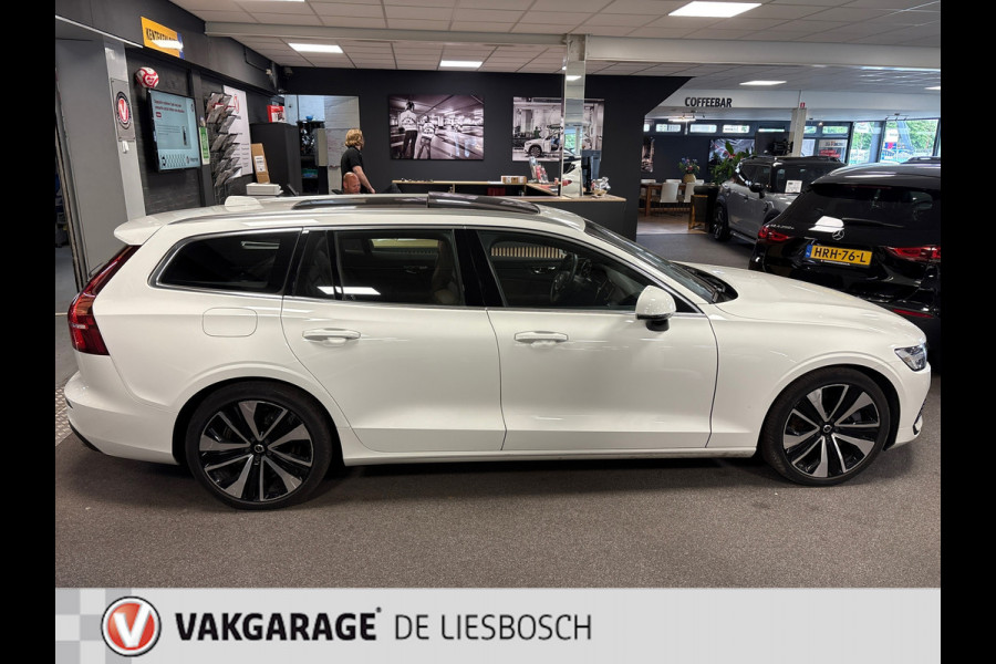 Volvo V60 2.0 T6 Recharge AWD R-Design / 360 camera / Panoramadak / Leder / head-up / Harman-Kardon