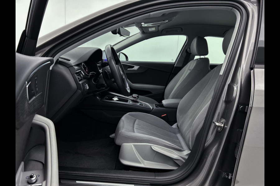 Audi A4 Limousine 35 TFSI Pro Line | 150PK | TrekH | Dealer onderH | NL-Auto | 1e eig |