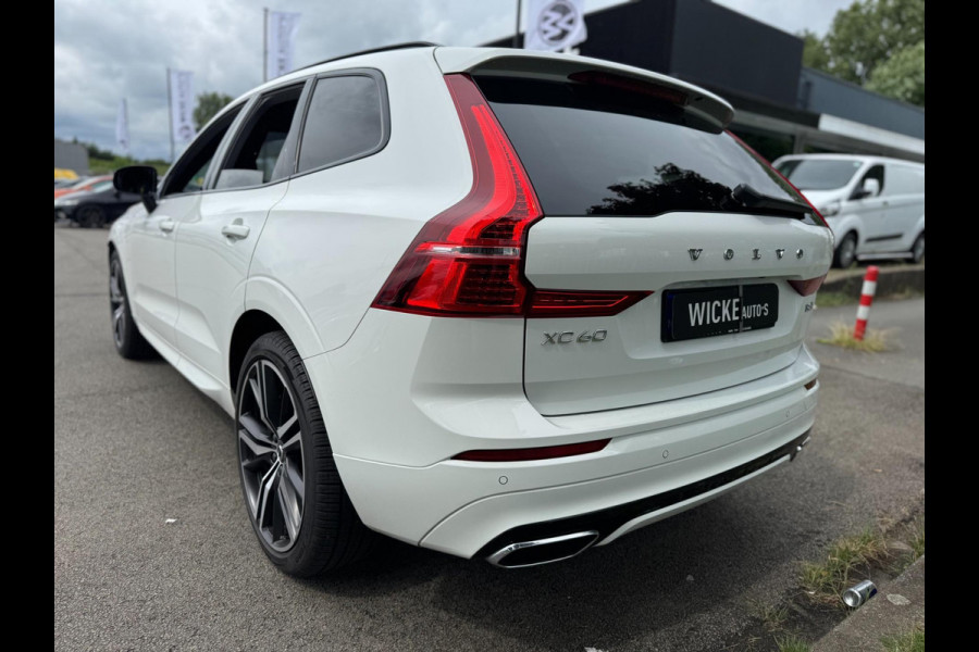 Volvo XC60 2.0 T8 Twin Engine AWD Inscription Pano Plug in Camera