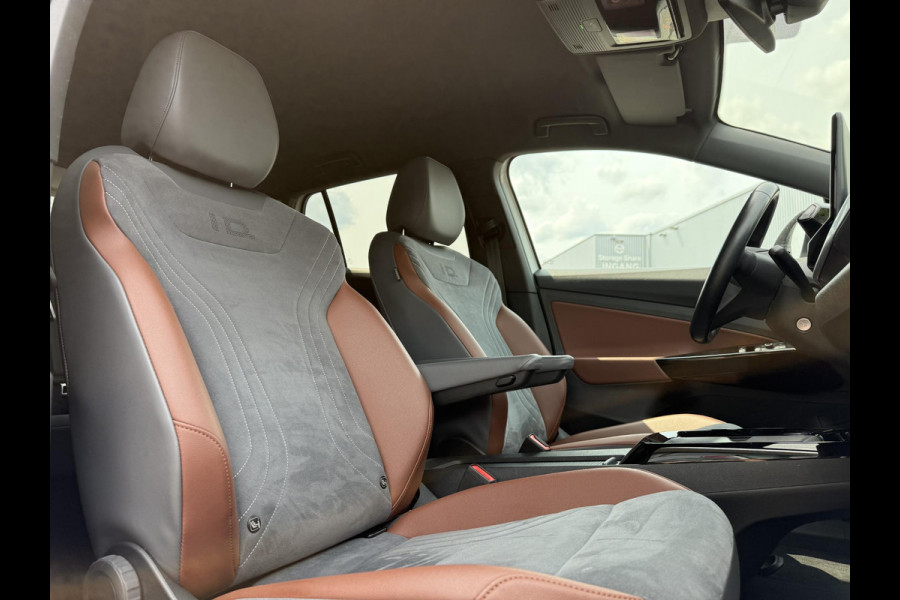 Volkswagen ID.4 First 77 kWh | Navi | Carplay | 20 Inch |