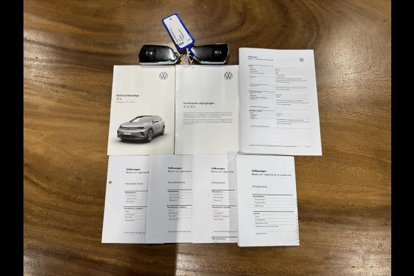 Volkswagen ID.4 First 77 kWh | Navi | Carplay | 20 Inch |