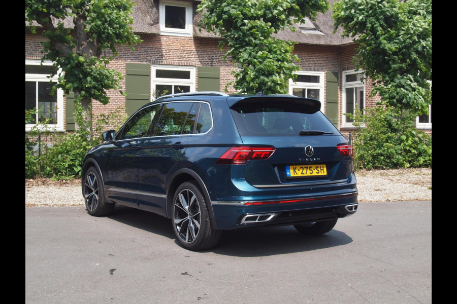 Volkswagen Tiguan 1.5 TSI R-Line Business+ | 360° Camera | Panoramadak | IQ Light | NL-Auto | Harman Kardon |