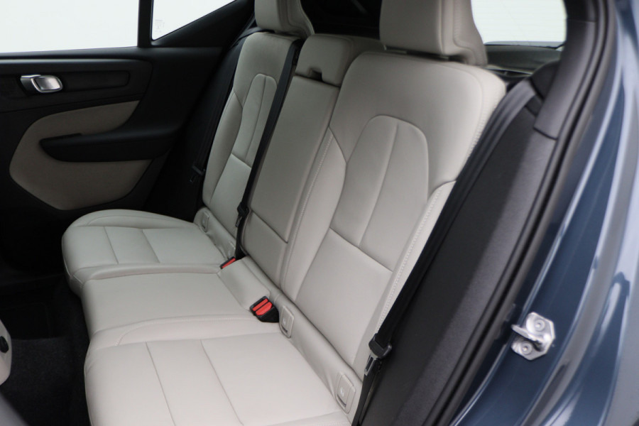 Volvo XC40 1.5 T5 Recharge Inscription Leer, ACC, Virtual Cockpit, Apple Carplay, Camera, LED, PDC