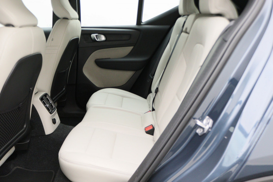 Volvo XC40 1.5 T5 Recharge Inscription Leer, ACC, Virtual Cockpit, Apple Carplay, Camera, LED, PDC