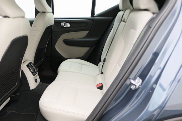 Volvo XC40 1.5 T5 Recharge Inscription Leer, ACC, Virtual Cockpit, Apple Carplay, Camera, LED, PDC