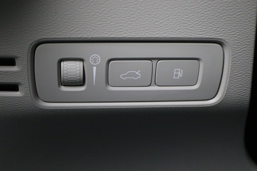Volvo XC40 1.5 T5 Recharge Inscription Leer, ACC, Virtual Cockpit, Apple Carplay, Camera, LED, PDC
