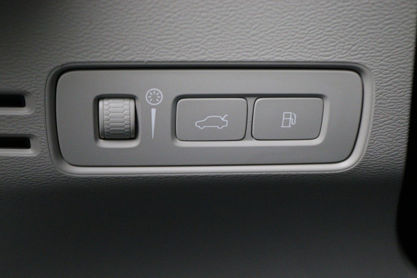 Volvo XC40 1.5 T5 Recharge Inscription Leer, ACC, Virtual Cockpit, Apple Carplay, Camera, LED, PDC