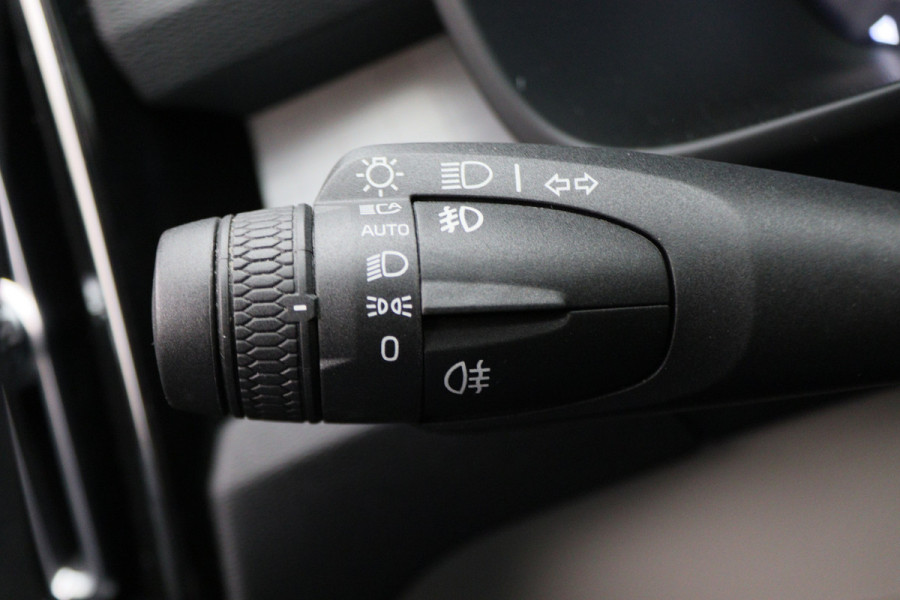 Volvo XC40 1.5 T5 Recharge Inscription Leer, ACC, Virtual Cockpit, Apple Carplay, Camera, LED, PDC