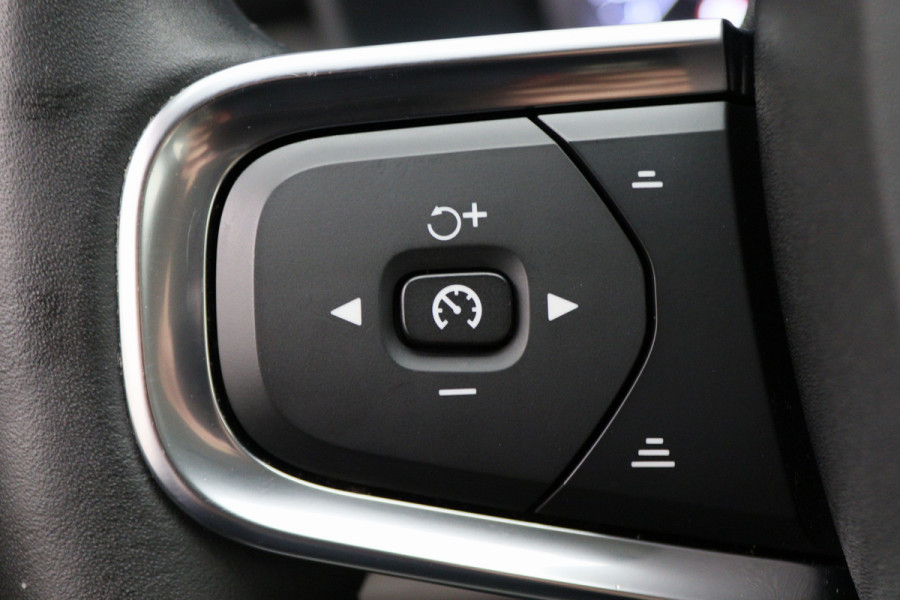 Volvo XC40 1.5 T5 Recharge Inscription Leer, ACC, Virtual Cockpit, Apple Carplay, Camera, LED, PDC