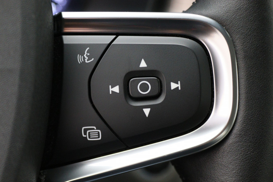 Volvo XC40 1.5 T5 Recharge Inscription Leer, ACC, Virtual Cockpit, Apple Carplay, Camera, LED, PDC