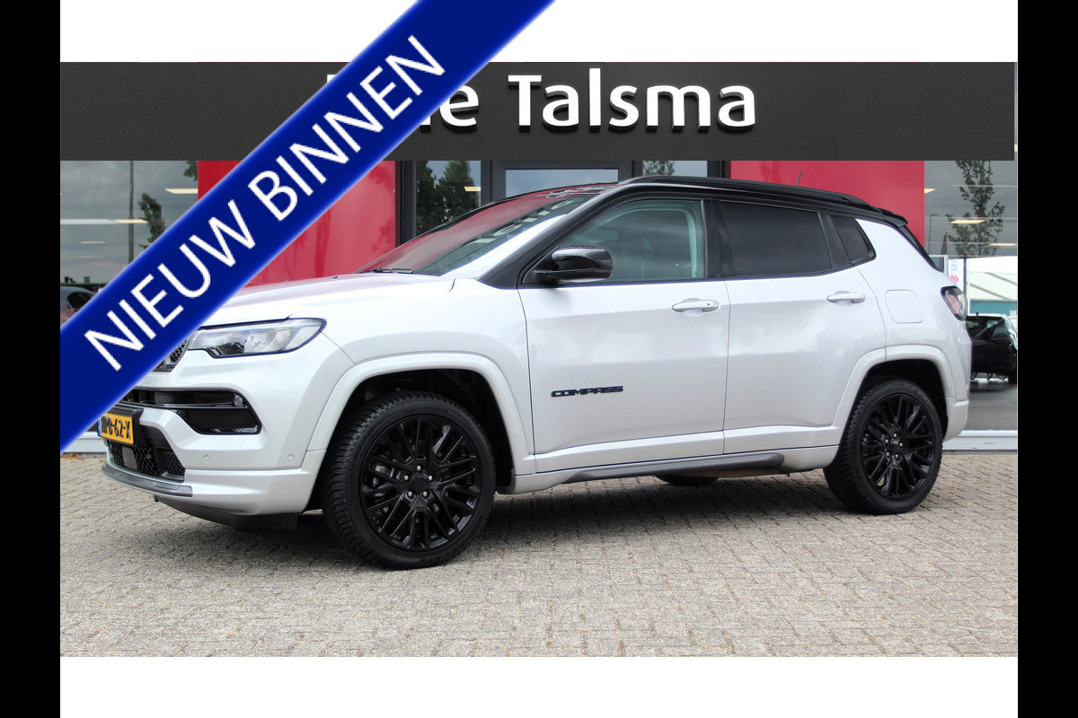 Jeep Compass 4xe 240 Plug-in Hybrid Electric S | Winterpack | Lederen bekleding | 19" lichtmetalen velgen | Apple/Android Carplay Jeep Compass 4xe 240 Plug-in Hybrid Electric S | Winterpack | Lederen bekleding | 19" lichtmetalen velgen | Apple/Android Carplay