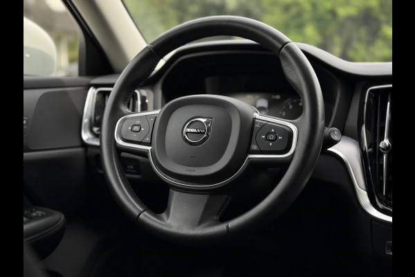 Volvo V60 2.0 B3 Aut. Momentum | Navi | Led | Trekhaak |