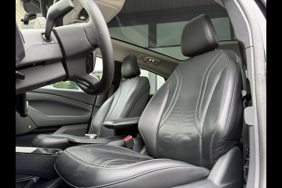 Ford Mustang Mach-E 75kWh | Leder | Bang & Olufssen | 360 Camera | Pano