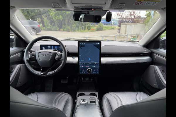 Ford Mustang Mach-E 75kWh | Leder | Bang & Olufssen | 360 Camera | Pano