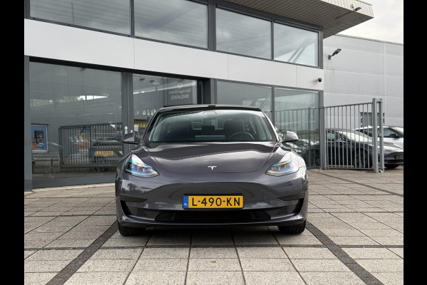 Tesla Model 3 Range Plus RWD | Autopilot | Panorama | Leder |