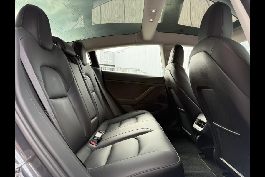 Tesla Model 3 Range Plus RWD | Autopilot | Panorama | Leder |