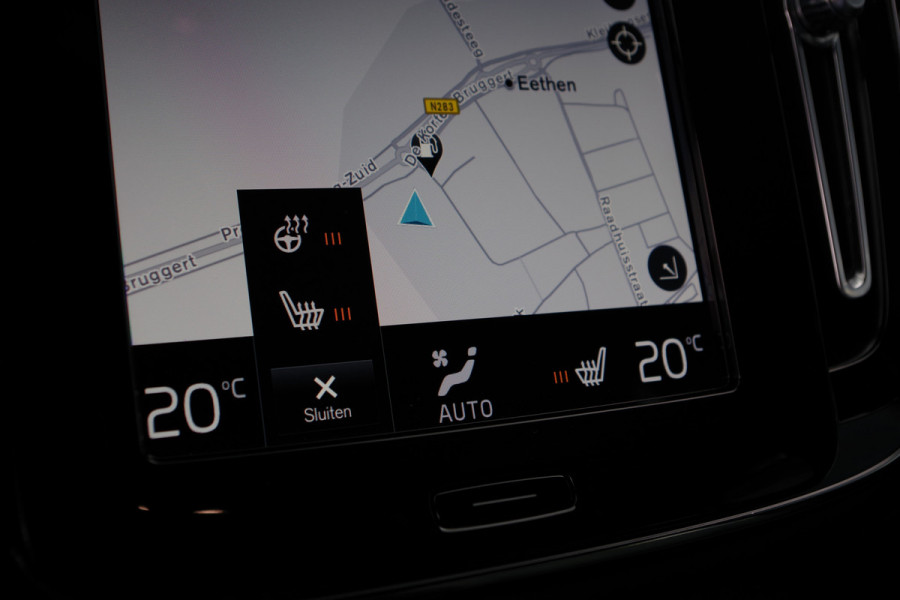 Volvo XC40 1.5 T4 Recharge Inscription Expression 211 PK PHEV, Trekhaak, Harman/Kardon Sound, 360 Camera, Memory
